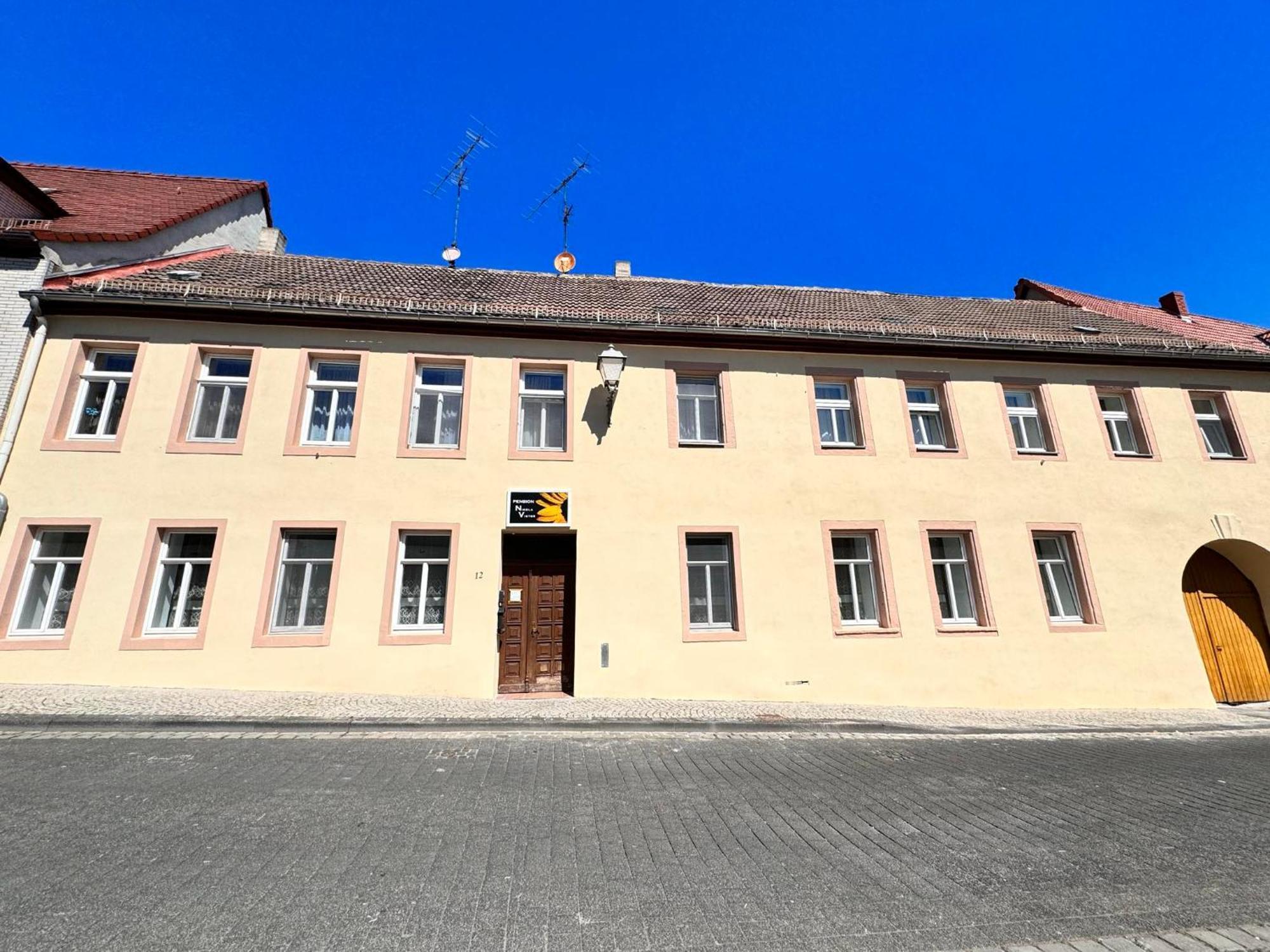 Pension NV Lutherstadt Eisleben Bagian luar foto