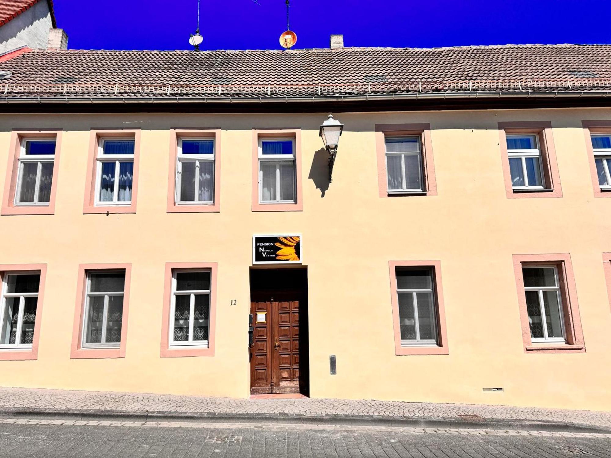Pension NV Lutherstadt Eisleben Bagian luar foto